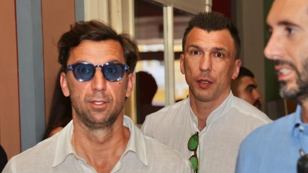 Mario Mandžukić i Darijo Srna