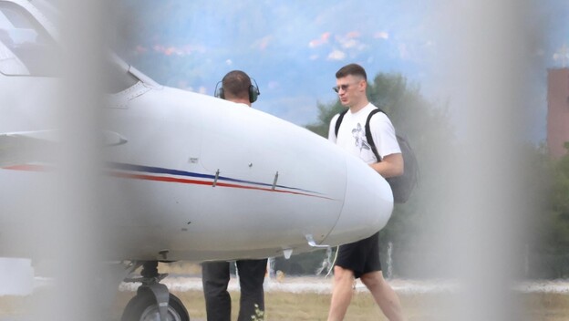 Dominik Livaković leti u Barcelonu
