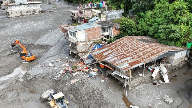 Odron i poplave u Nepalu
