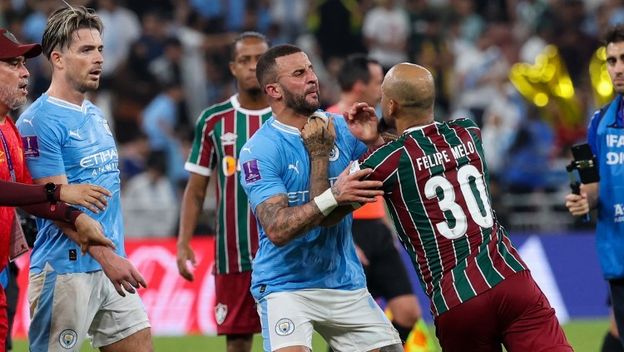 Kyle Walker i Felipe Melo