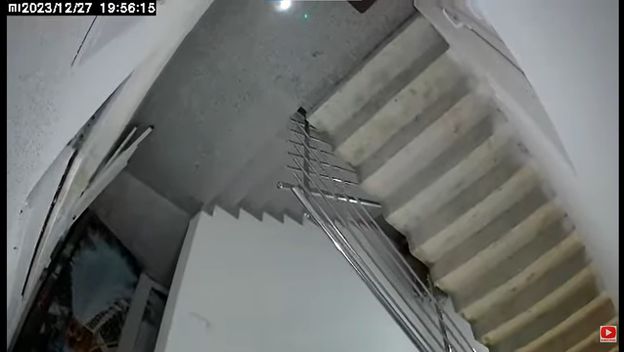 Nadzorna kamera u Trogiru snimila trenutak potresa