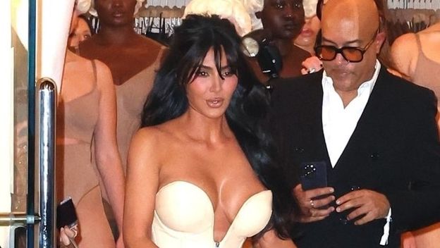 Kim Kardashian - 2