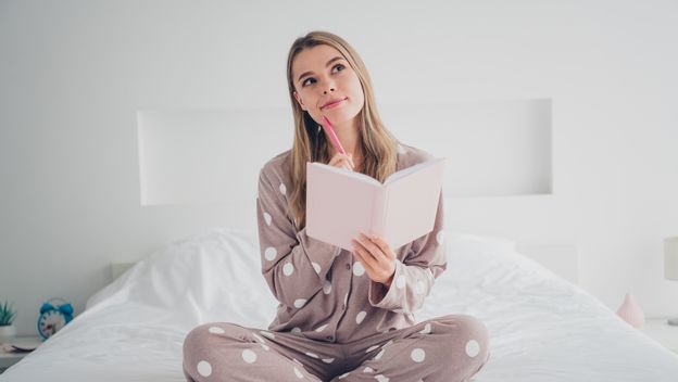 Pisanje dnevnika prije spavanja