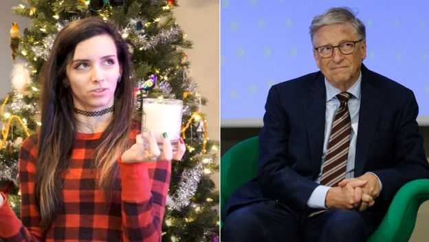 Youtuberica kramerky ispred božićnog drvca i multimilijarder Bill Gates