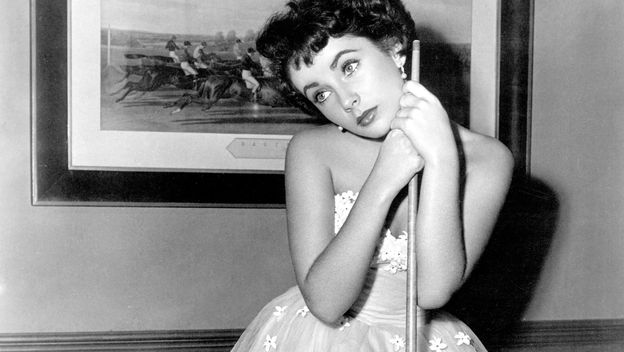 Kultna haljina Elizabeth Taylor iz filma 'Mjesto pod suncem' - 6