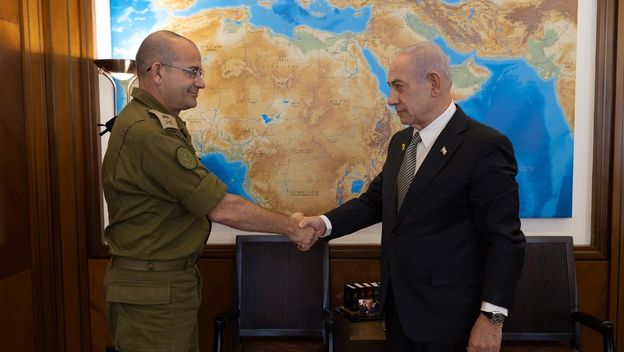 Benjamin Netanyahu i Roman Goffman