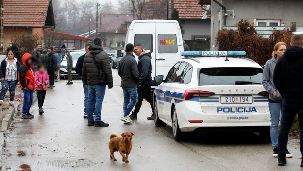 Pucnjava u naselju Sitnice