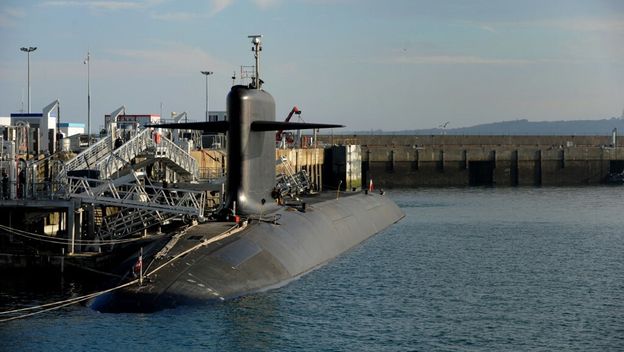 Nuklearna podmornica u bazi Île Longue