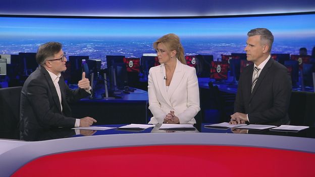 Otto Barić i voditelji Dnevnika Nove TV