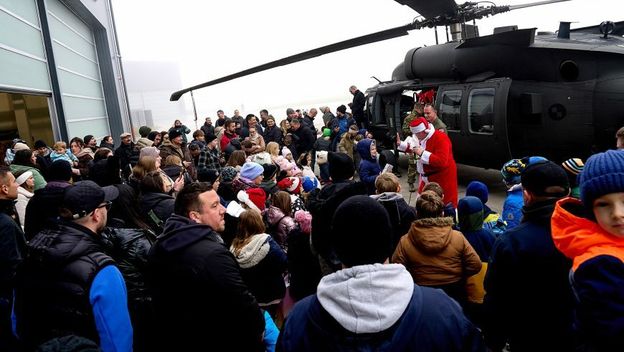 Piloti HRZ-a Black Hawkom spasili Djeda Božićnjaka - 4