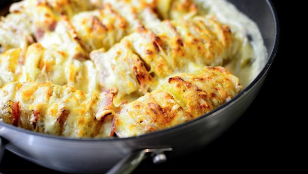 Hasselback krumpir sa slaninom