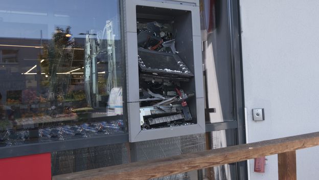 Provala u bankomat; Ilustracija