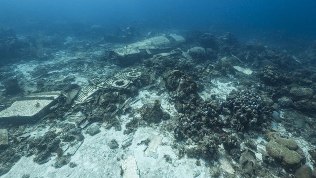 Olupina zrakoplova; Ilustracija