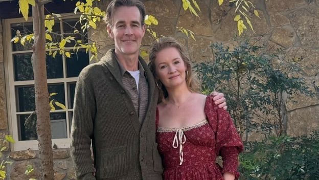 James Van Der Beek sa suprugom