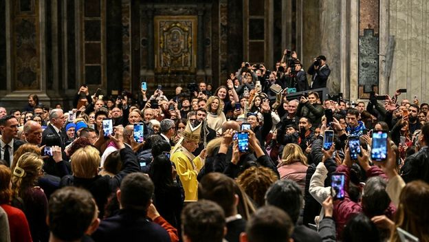 Papa Lav predvodio misu polnoćku