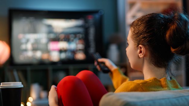 Gledanje televizije, ilustracija