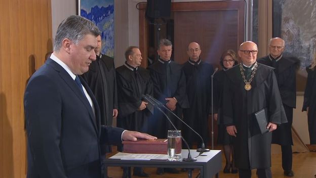 Zoran Milanović i Miroslav Šeparović na predsjedničkoj inauguraciji