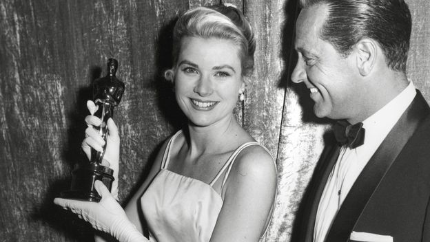 Grace Kelly osvojila je svog prvog i jedinog Oscara 1955.