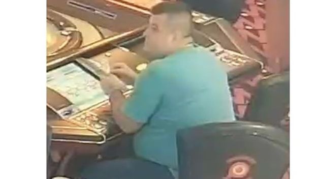 Prepoznajete li osobu s fotografije? - 1