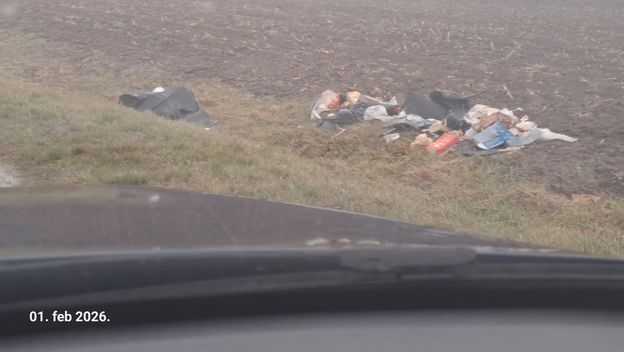 Ilegalno odlaganje otpada na izlazu iz Tenje - 3
