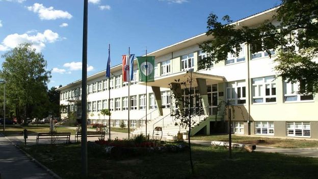 Osnovna škola Đuro Ester