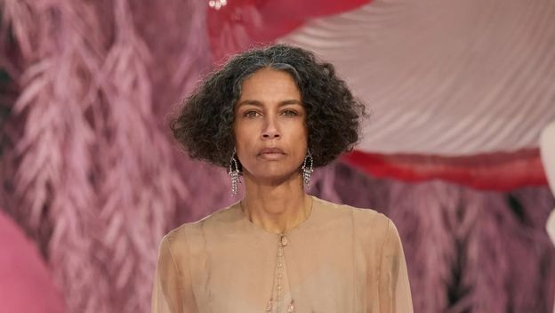 Stephanie Cavalli na reviji Chanel Métiers d’Art 2025/2026.