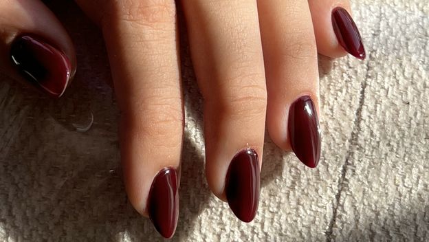 Tamnocrvena manikura zauzela je prvo mjesto