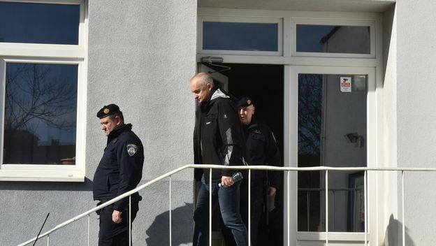 Vinko Grgić nakon saslušanja odveden je da prisustvuje pregledu ureda - 7
