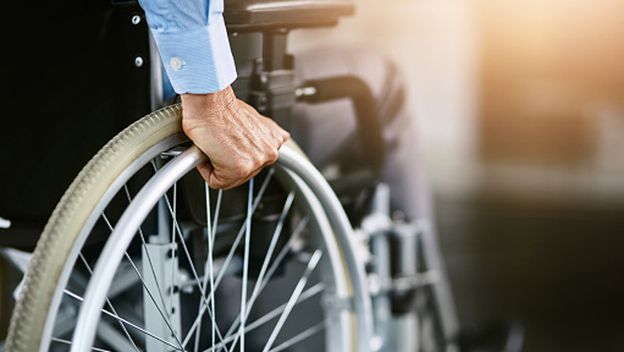 Osoba u invalidskim kolicima, ilustracija