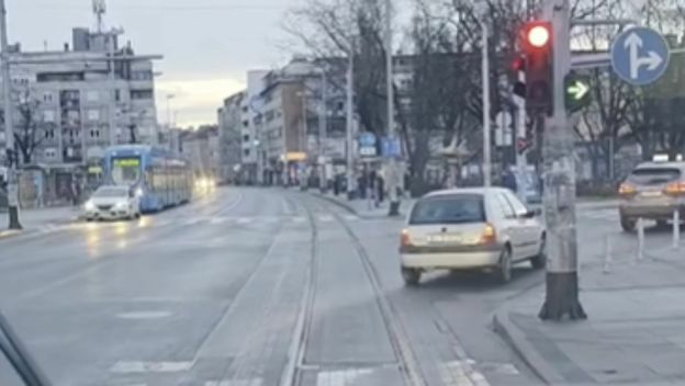 Neobičan rad semafora u Zagrebu