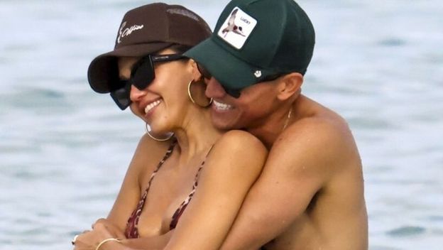 Jessica Alba i Danny Ramirez - 1