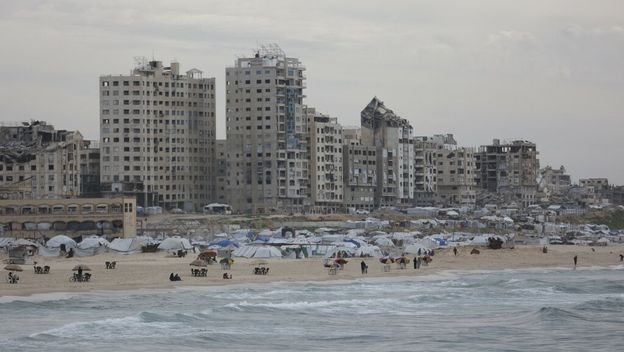 Plaža uz obalu grada Gaze