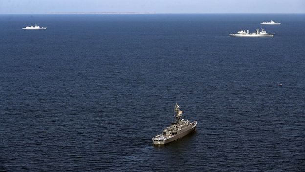 Iranski brodovi na pomorskoj vježbi, ilustracija