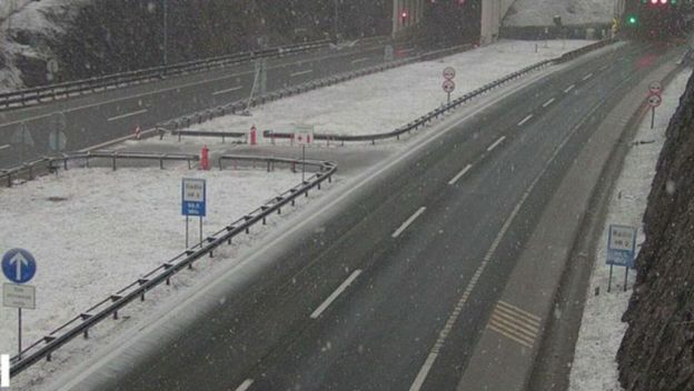 Snijeg na A1