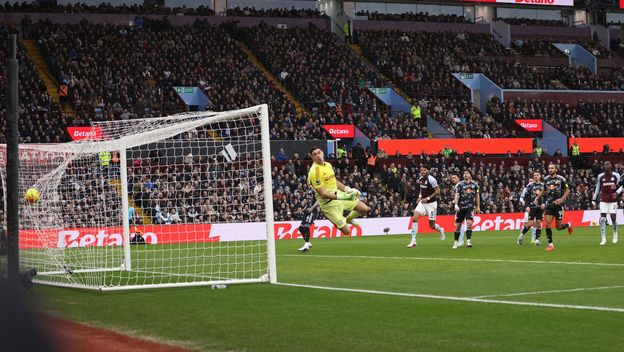 Pogodak Antona Stacha