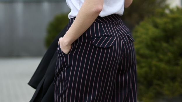 Prugaste hlače su šik dodatak garderobi