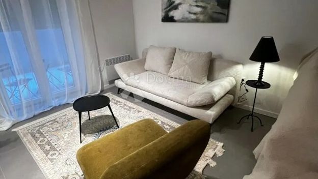 Stan u Petrinjskoj, 25 m2 - 10