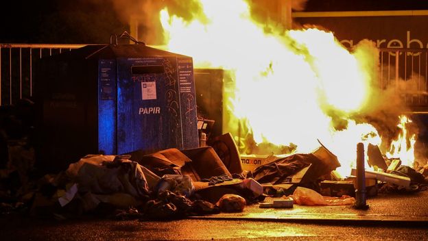 Zapaljeni kontejneri u Zagrebu