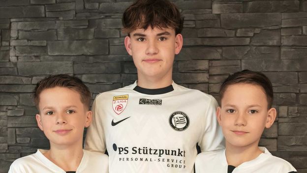 Mate, Lovro i Ante Grgić u dresu Sturma iz Graza