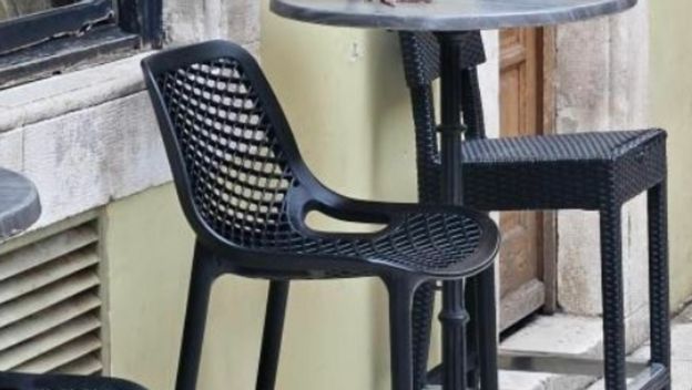 Neobična scenu u kafiću u Šibeniku