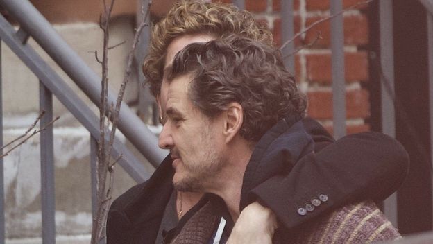 Pedro Pascal, Rafael Olarra