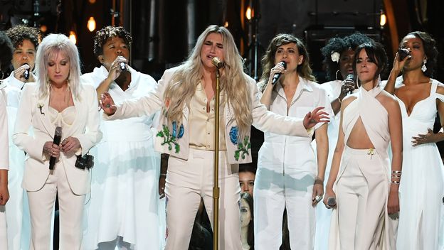 Kesha na dodjeli Grammyja (Foto: Getty) - 1