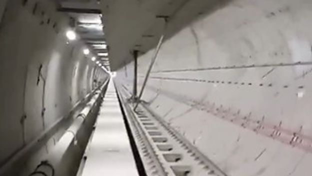 Probijen strop tunela podzemne željeznice u Istanbulu