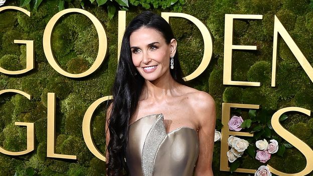 Demi Moore u haljini Armani Prive na 82. dodjeli nagrade Zlatni globus - 6