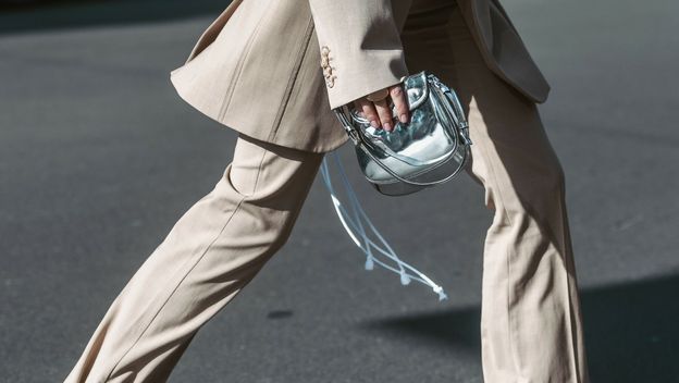 U ormaru se isplati imati elegantne hlače