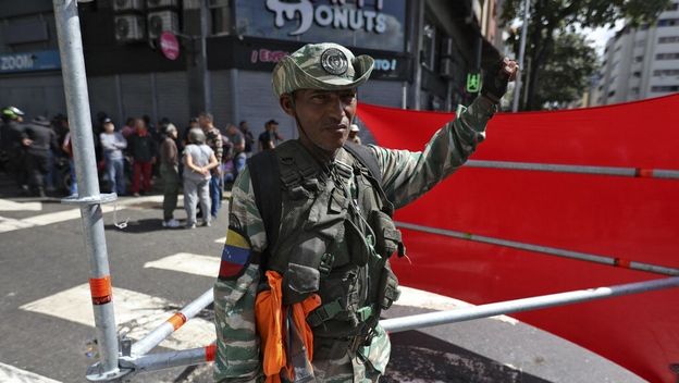 Pripadnik venezuelske vojske u Caracasu