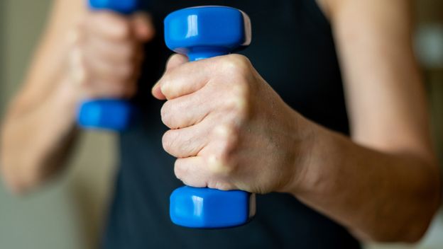 Vježbanje s lakšim utezima