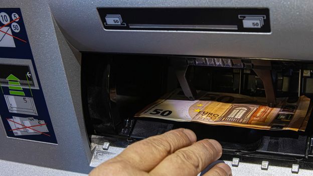 Ilustracija: bankomat