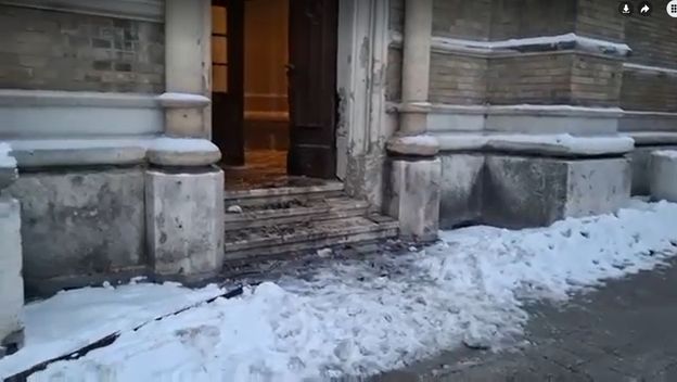 Požar na crkvi u Novom Sadu