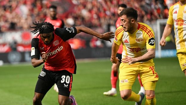 Josip Juranović (desno)